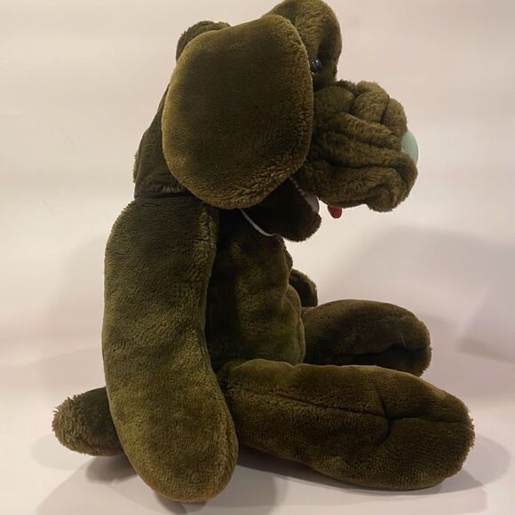 Vintage Wrinkles The Dog Hand Puppet Plush Stuffed Ganz Chocolate Brown 1981 18" - Picture 2 of 10